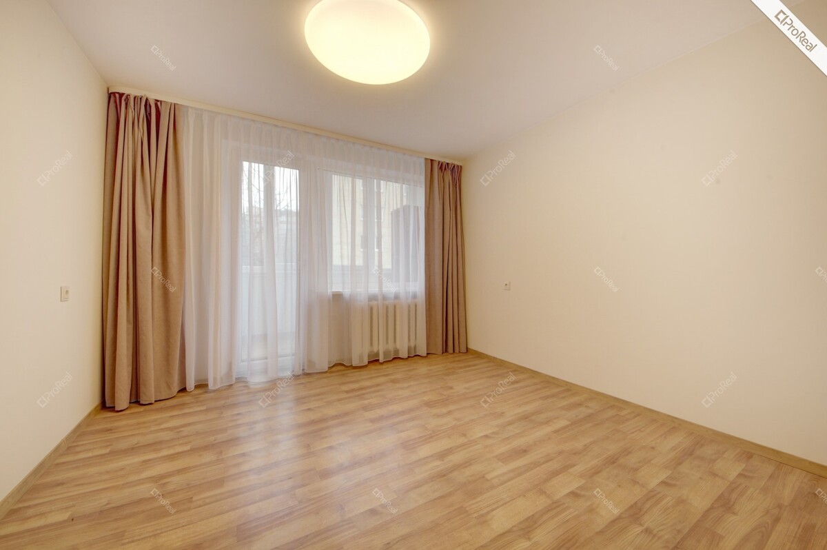 Nuomojamas butas Peteliškių g., Užupis, Vilniaus m., Vilniaus m. sav., 49 m2 ploto, 2 kambariai 6