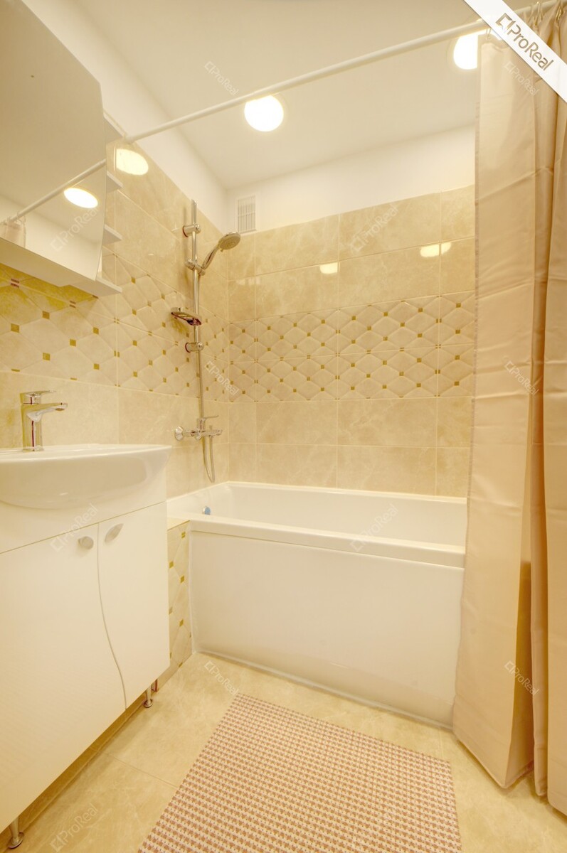 Nuomojamas butas Peteliškių g., Užupis, Vilniaus m., Vilniaus m. sav., 49 m2 ploto, 2 kambariai 12