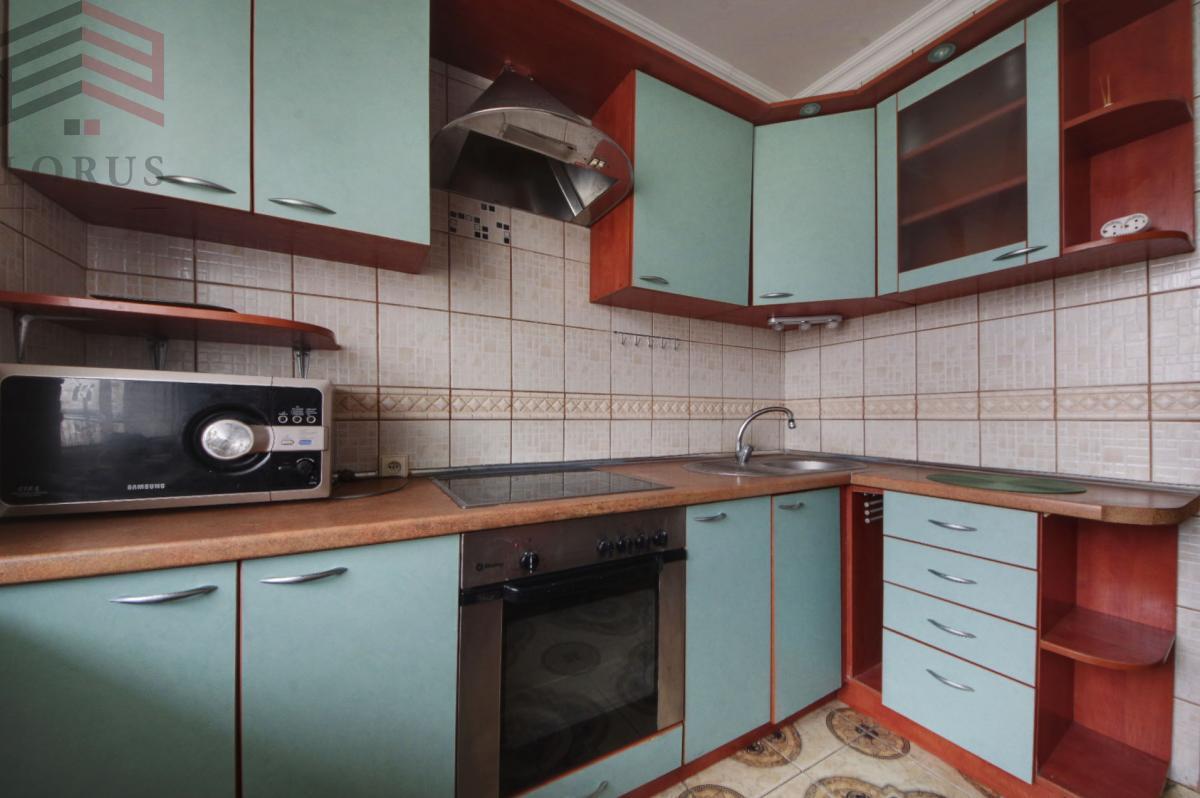 Nuomojamas butas Ukmergės g., Šeškinė, Vilniaus m., Vilniaus m. sav., 60 m2 ploto, 2 kambariai 5