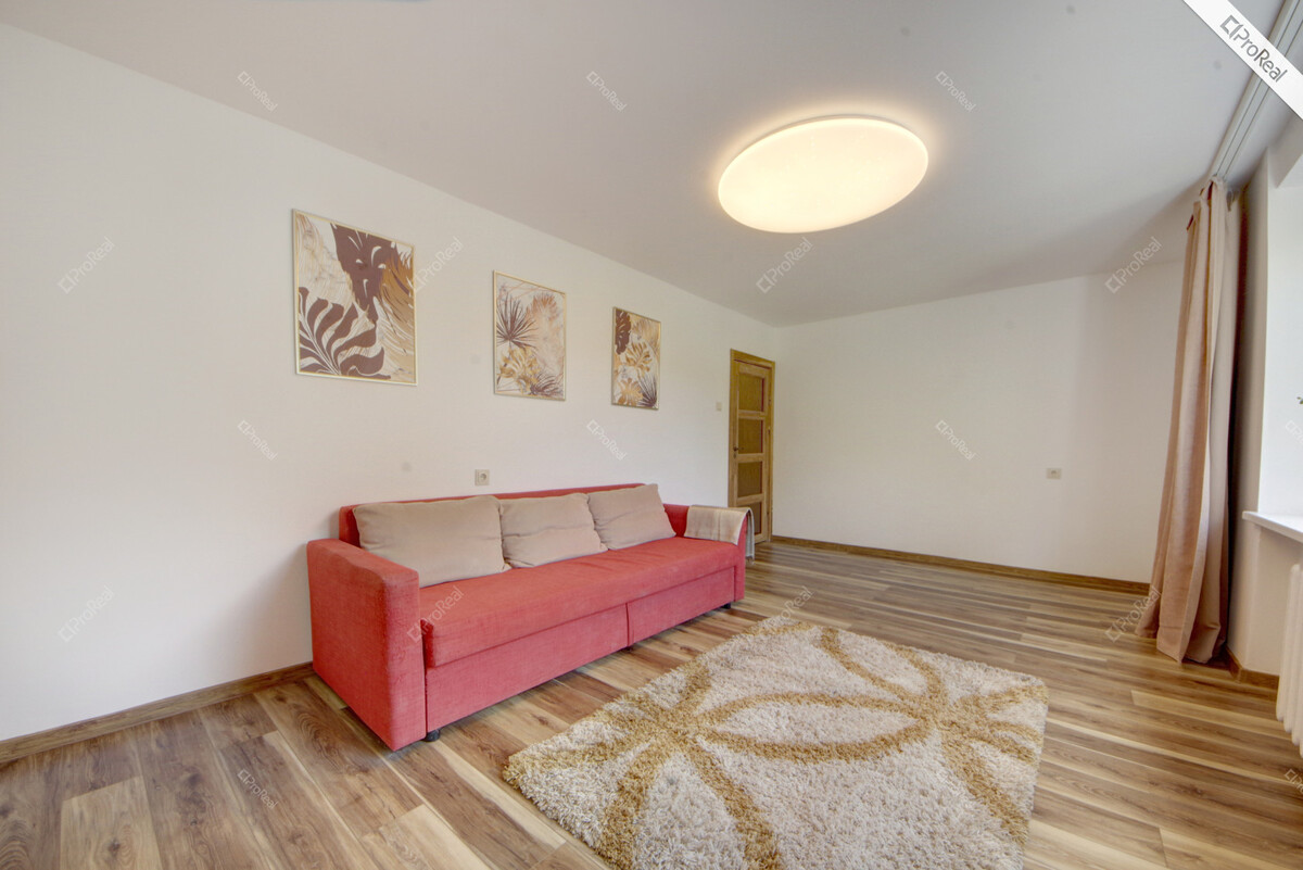 Nuomojamas butas Peteliškių g., Užupis, Vilniaus m., Vilniaus m. sav., 49 m2 ploto, 2 kambariai 5
