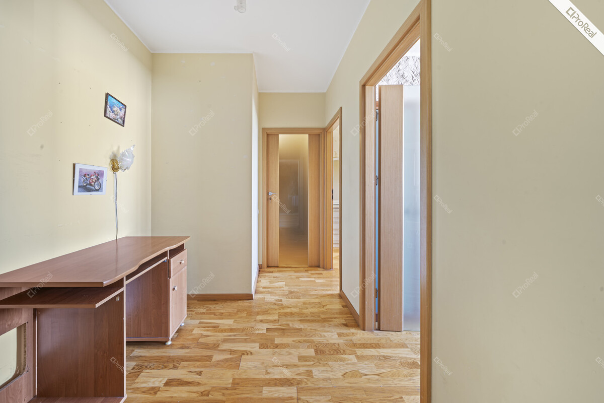 Parduodamas butas Jono Kairiūkščio g., Vilniaus m., Vilniaus m. sav., 85 m2 ploto, 3 kambariai 13
