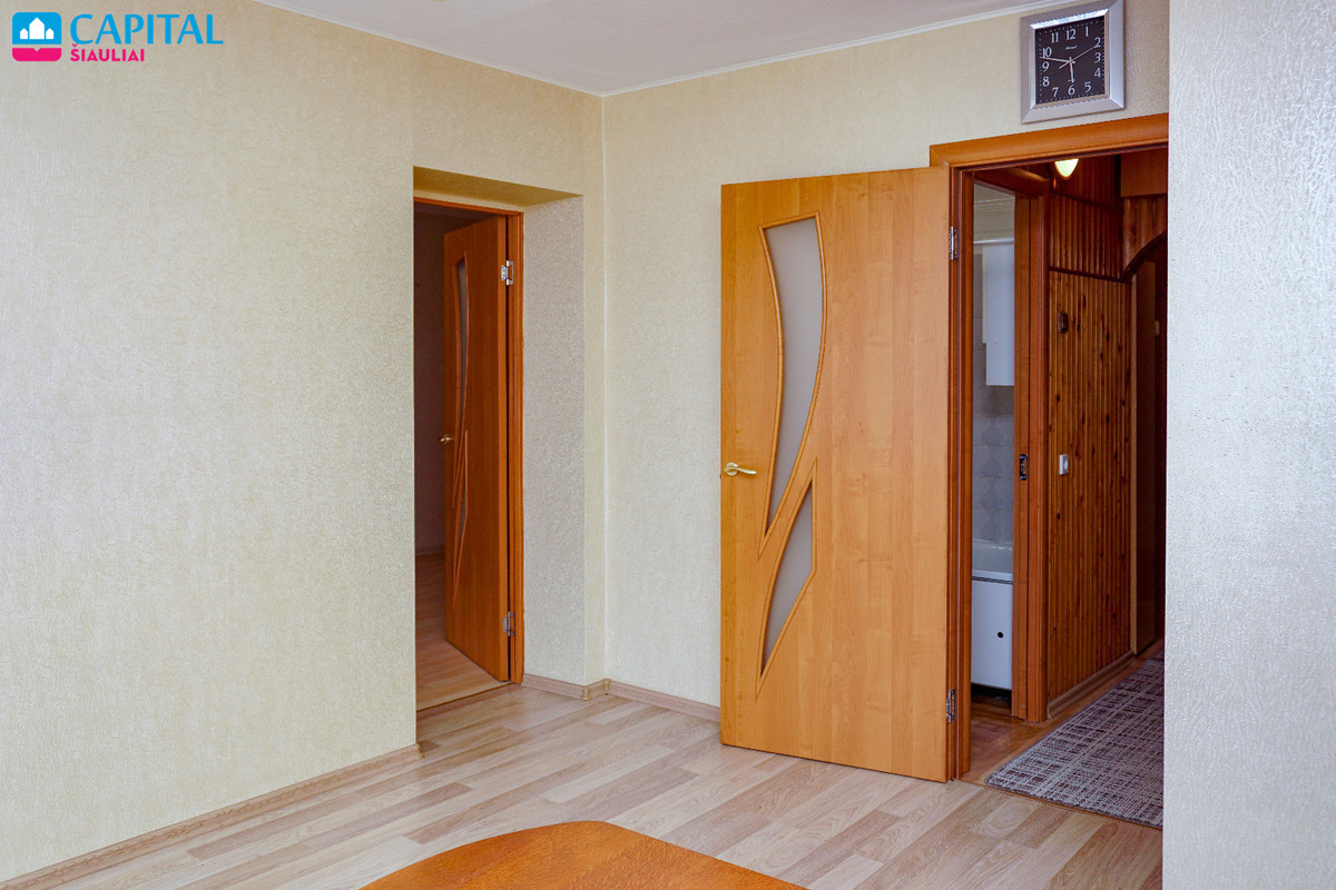 Nuomojamas butas Gardino g., Dainiai, Šiaulių m., Šiaulių m. sav., 42.77 m2 ploto, 2 kambariai 2