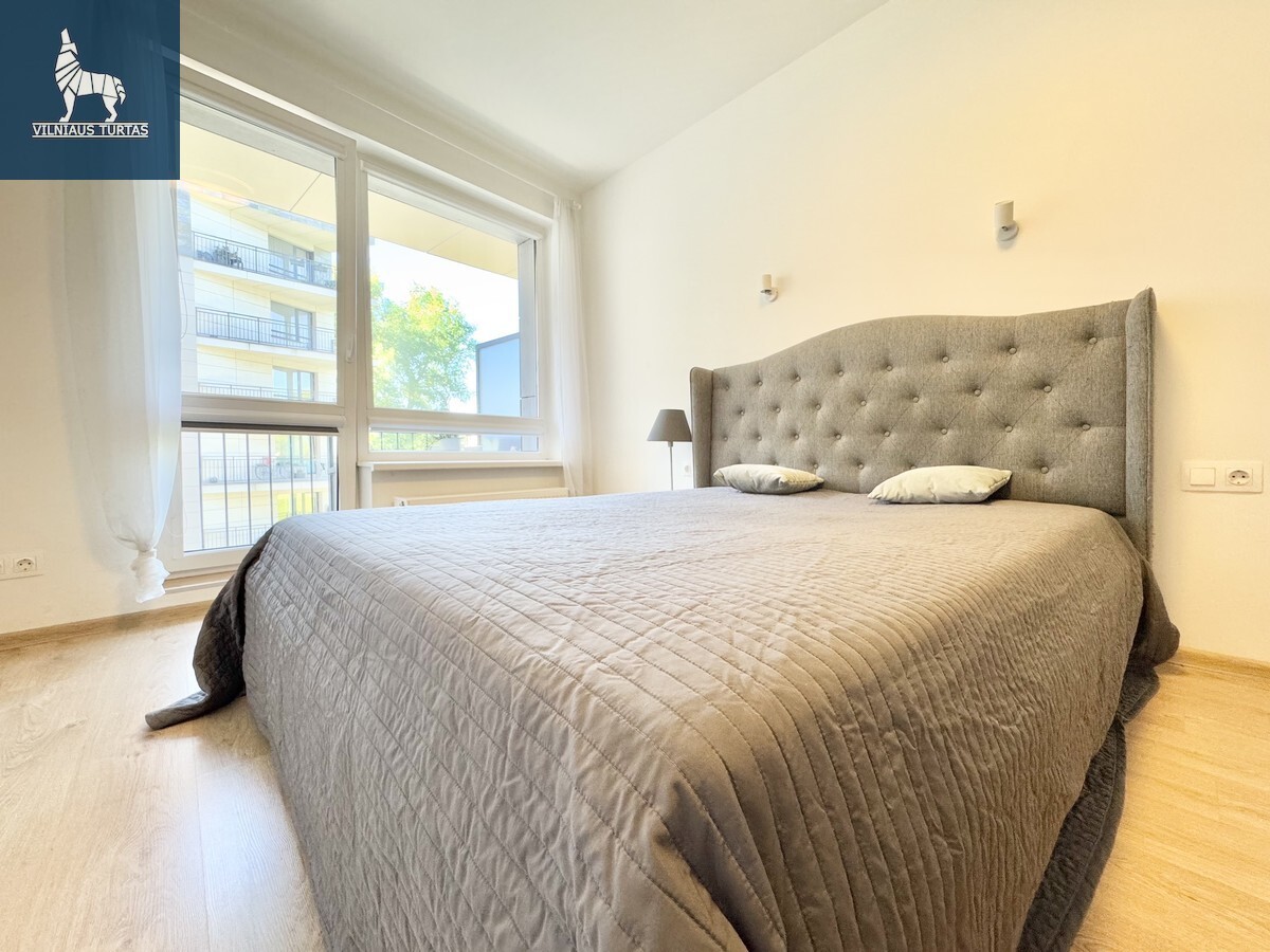 Nuomojamas butas Kernavės g., Šnipiškės, Vilniaus m., Vilniaus m. sav., 65 m2 ploto, 3 kambariai 5