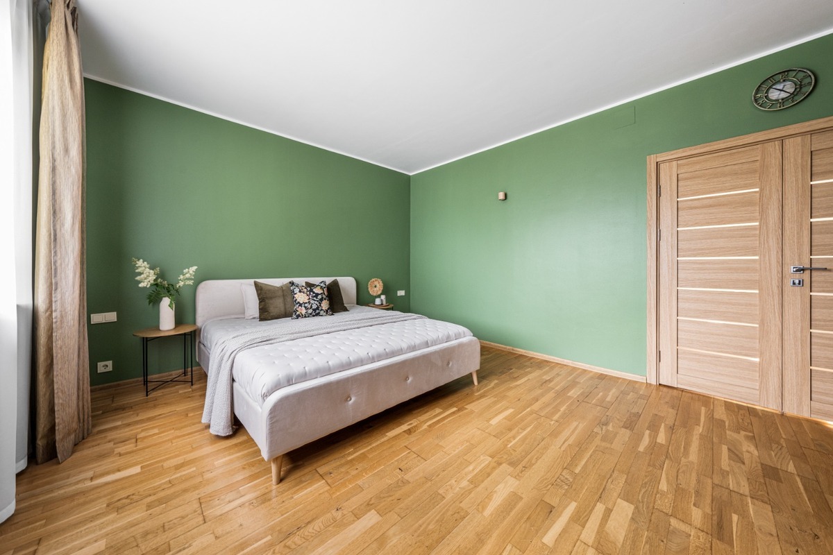 Parduodamas namas Juodvarnių g., Antakalnis, Vilniaus m., Vilniaus m. sav., 246 m2 ploto, 2 aukštai 19