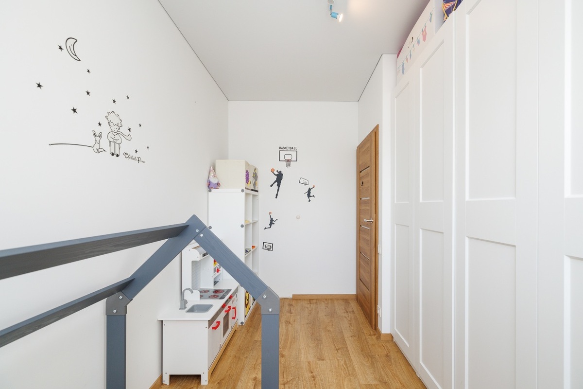 Parduodamas namas Žalčio g., Domeikavos k., Kauno r. sav., 80 m2 ploto, 2 aukštai 15