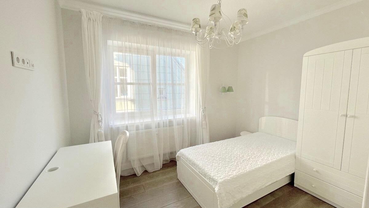 Parduodamas butas Klaipėdos apskritis, Klaipėda, Senamiestis, Šaltkalvių g., 88 m2 ploto, 4 kambariai 10