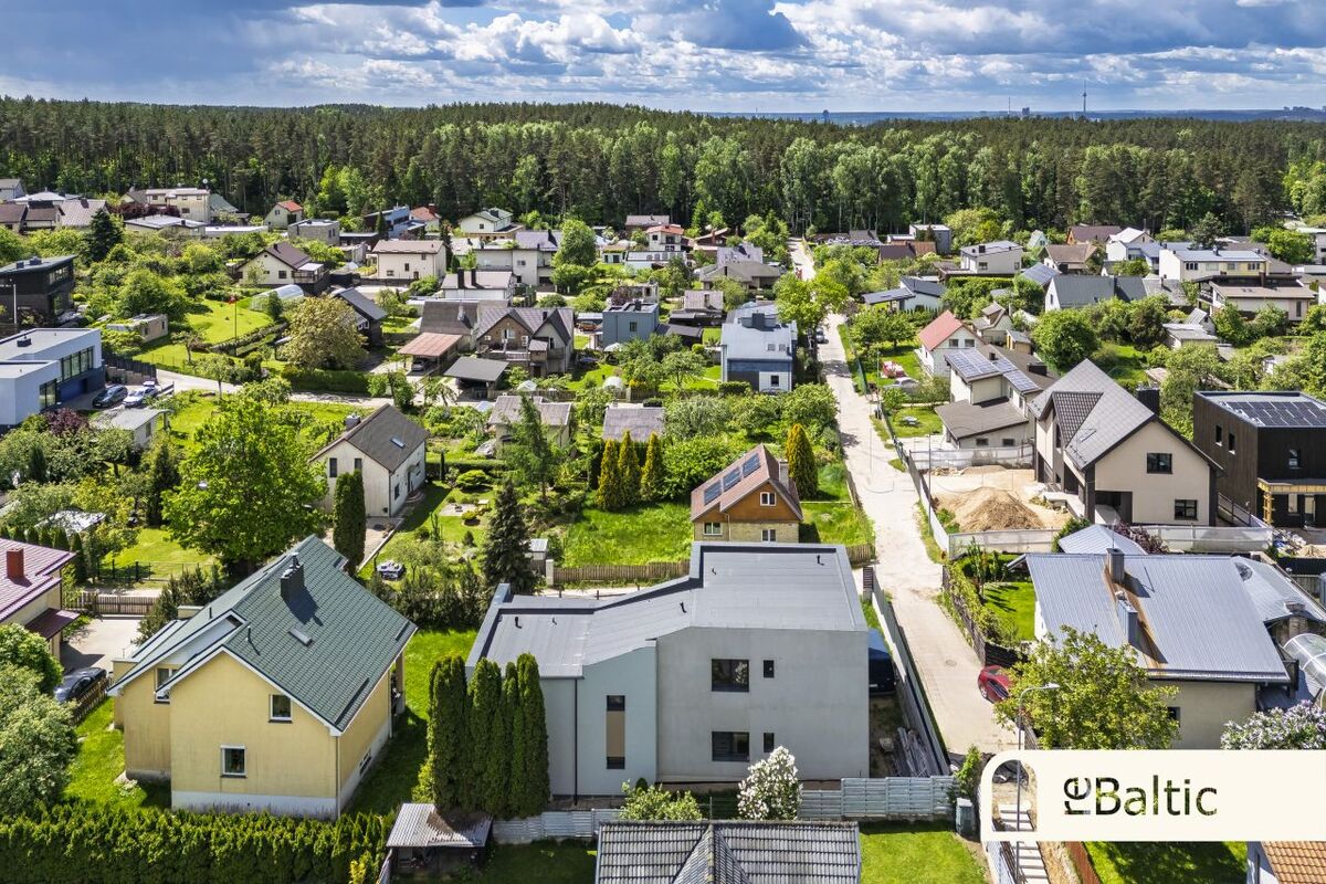 Parduodamas namas Viršupio Sodų 1-oji g., Vilniaus m., Vilniaus m. sav., 256.69 m2 ploto, 2 aukštai 11