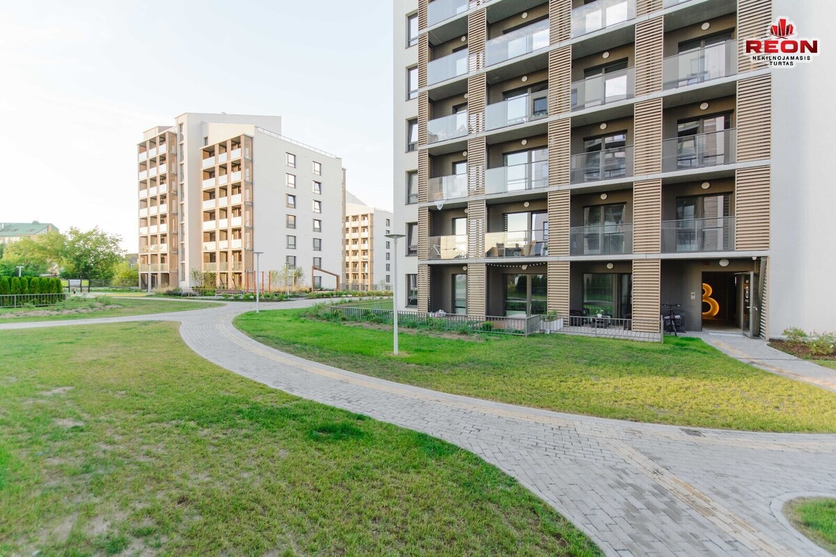Parduodamas butas Deltuvos g., Šeškinė, Vilniaus m., Vilniaus m. sav., 28 m2 ploto, 1 kambariai 9