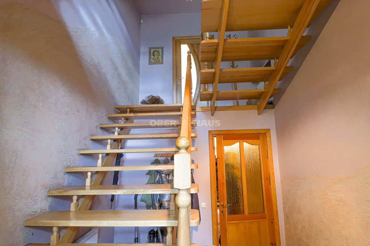 Parduodamas namas Baranausko g. , Garliavos m., Kauno r. sav., 240 m2 ploto, 1 aukštai 11