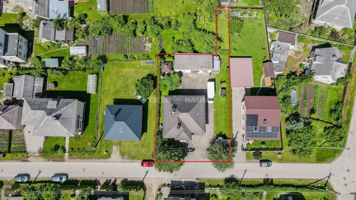Parduodamas namas Baranausko g. , Garliavos m., Kauno r. sav., 240 m2 ploto, 1 aukštai 20
