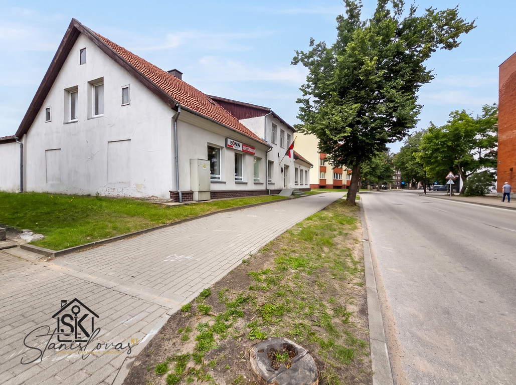 PARDUODAMI DU GRETIMI BUTAI ŠILUTĖS CENTRE - DIDELIS POTENCIALAS, TAIKOS G. 5 20