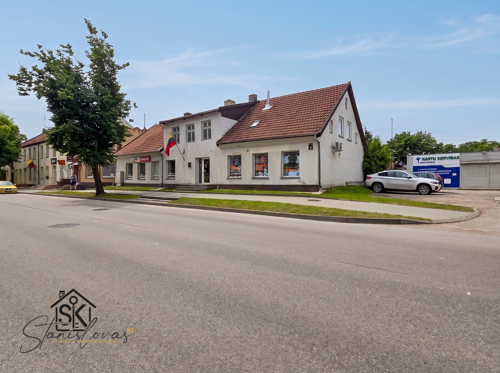 PARDUODAMI DU GRETIMI BUTAI ŠILUTĖS CENTRE - DIDELIS POTENCIALAS, TAIKOS G. 5 22