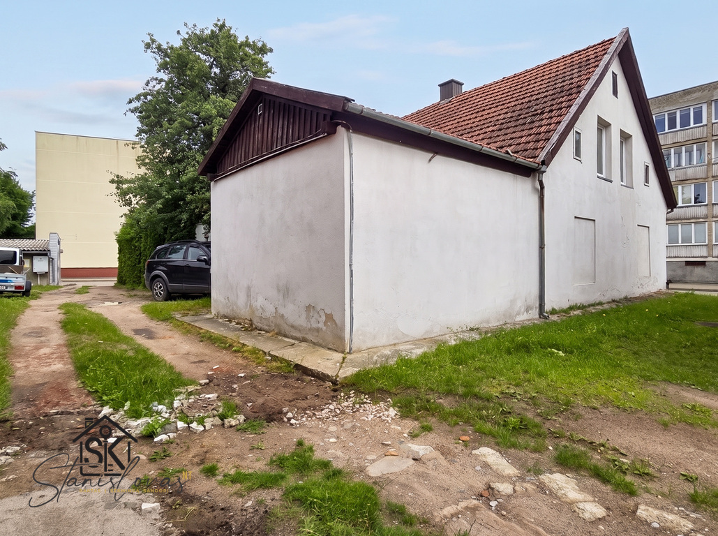 PARDUODAMI DU GRETIMI BUTAI ŠILUTĖS CENTRE - DIDELIS POTENCIALAS, TAIKOS G. 5 28