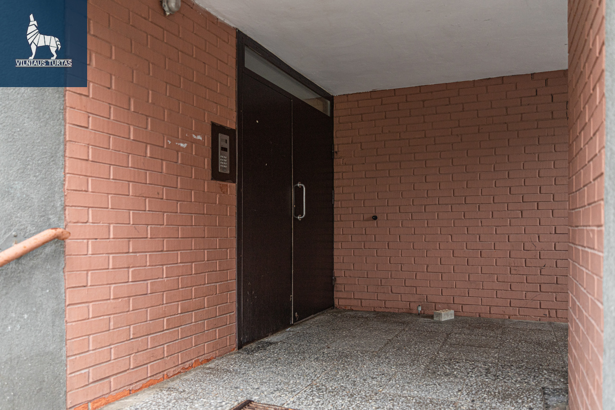 Parduodamas butas Čiobiškio g., Šeškinė, Vilniaus m., Vilniaus m. sav., 11.63 m2 ploto, 1 kambariai 14