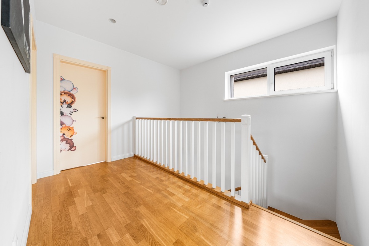 Parduodamas namas Kaštonų g., Didžiosios Riešės mstl., Vilniaus r. sav., 151.43 m2 ploto, 2 aukštai 13
