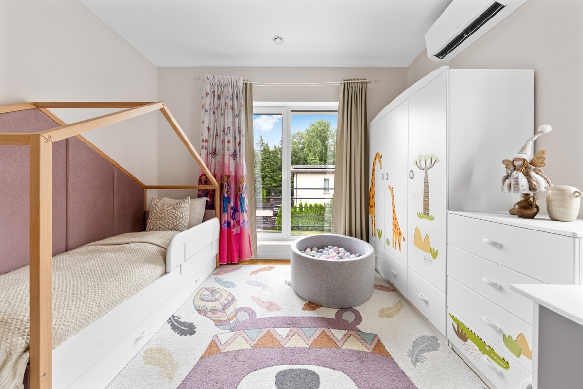 Parduodamas namas Kaštonų g., Didžiosios Riešės mstl., Vilniaus r. sav., 151.43 m2 ploto, 2 aukštai 14