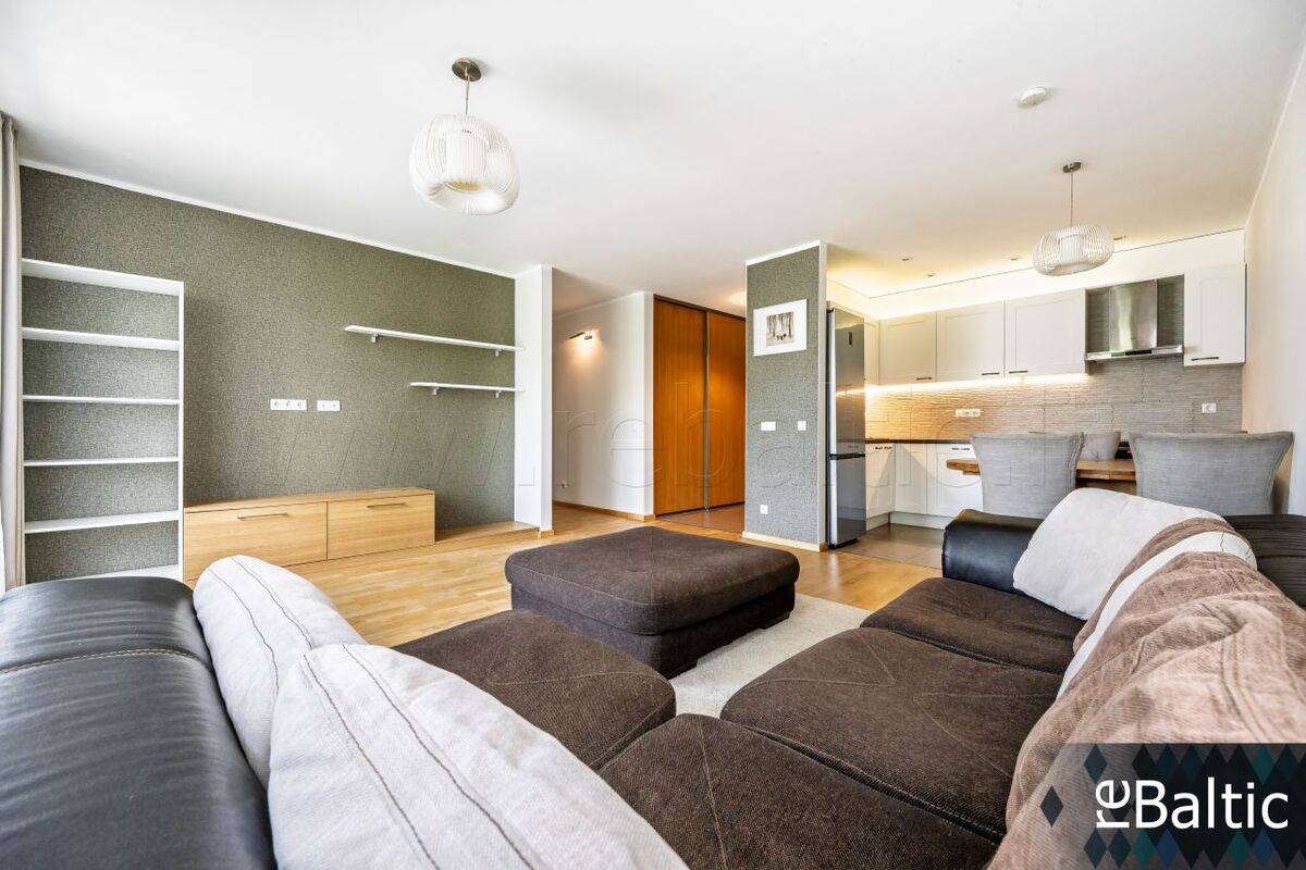 Nuomojamas butas Šv. Stepono g., Vilniaus m., Vilniaus m. sav., 72 m2 ploto, 3 kambariai 4
