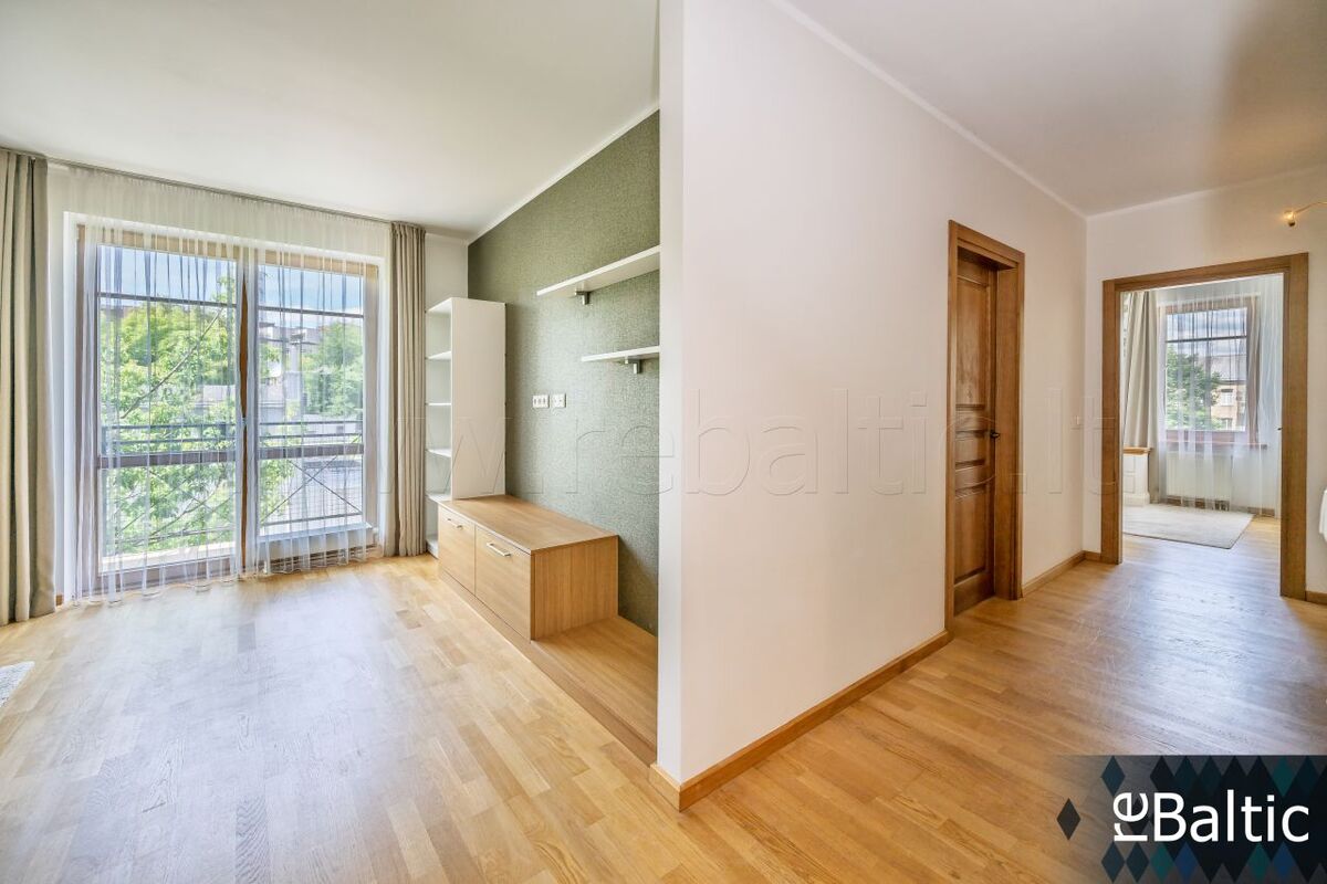 Nuomojamas butas Šv. Stepono g., Vilniaus m., Vilniaus m. sav., 72 m2 ploto, 3 kambariai 8
